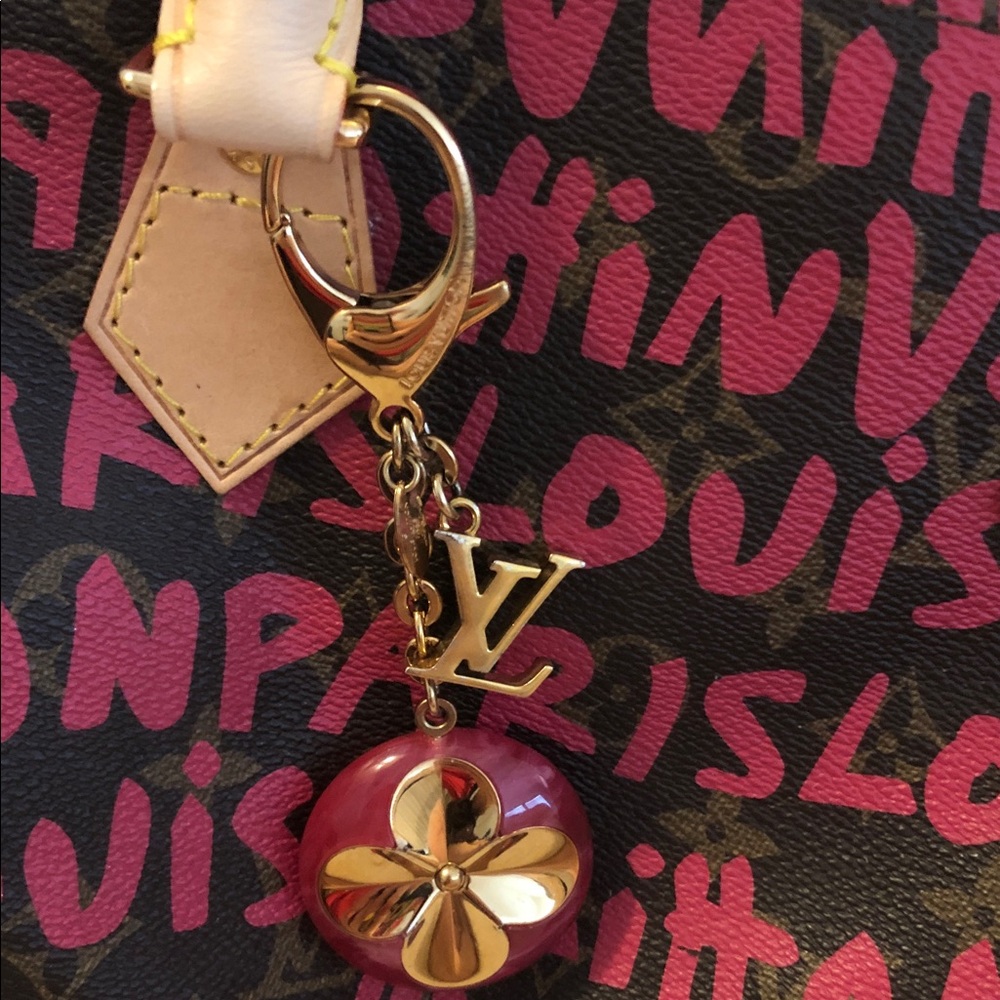 Louis Vuitton Authentic Fuchsia Fleur De Epi LV Monogram Bag Charm KeyHolder